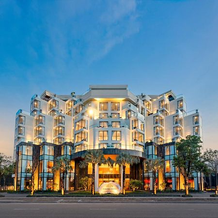 Poseido Hotel Quang Binh ด่งเฮ้ย ภายนอก รูปภาพ