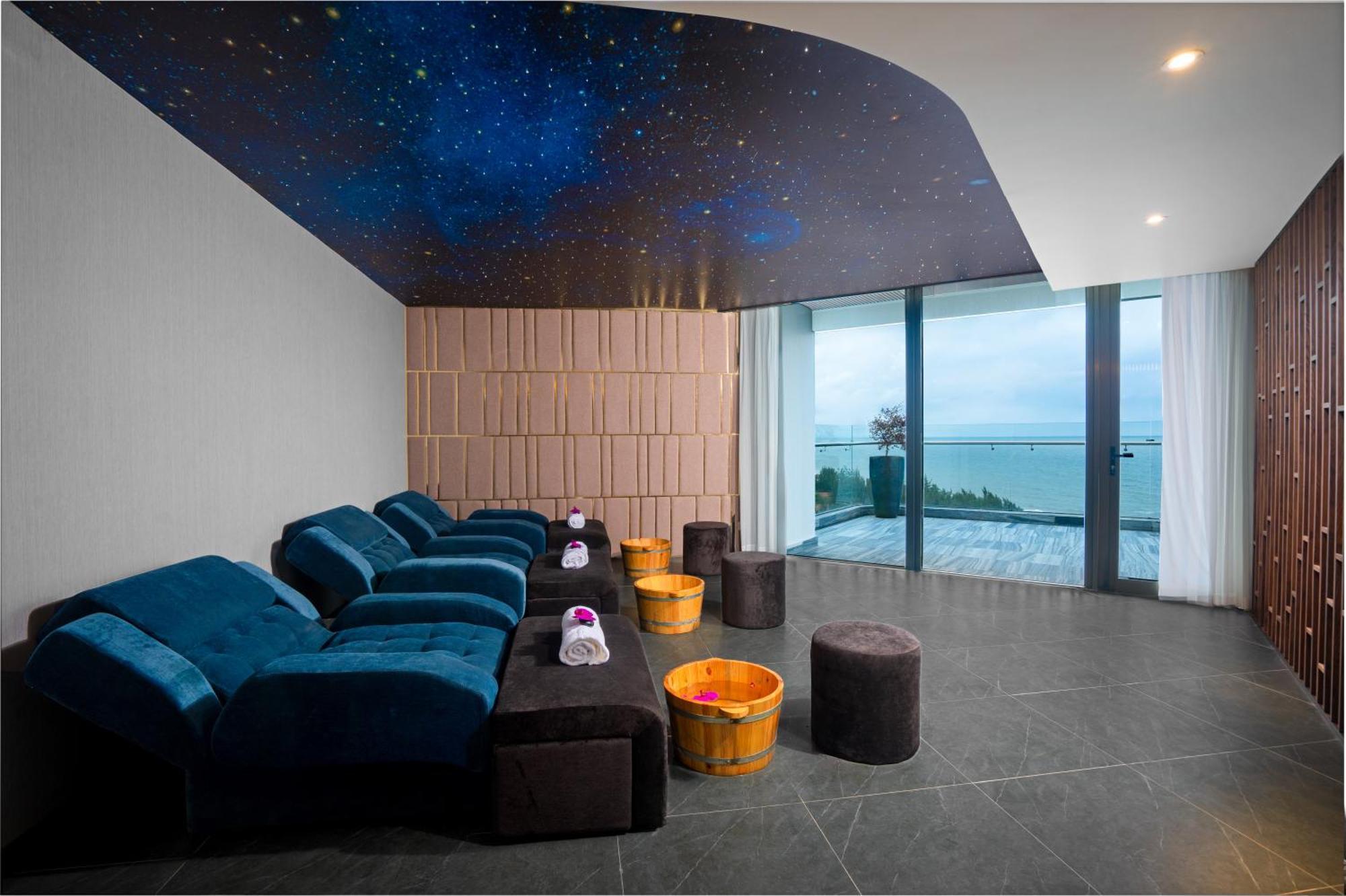 Poseido Hotel Quang Binh ด่งเฮ้ย ภายนอก รูปภาพ