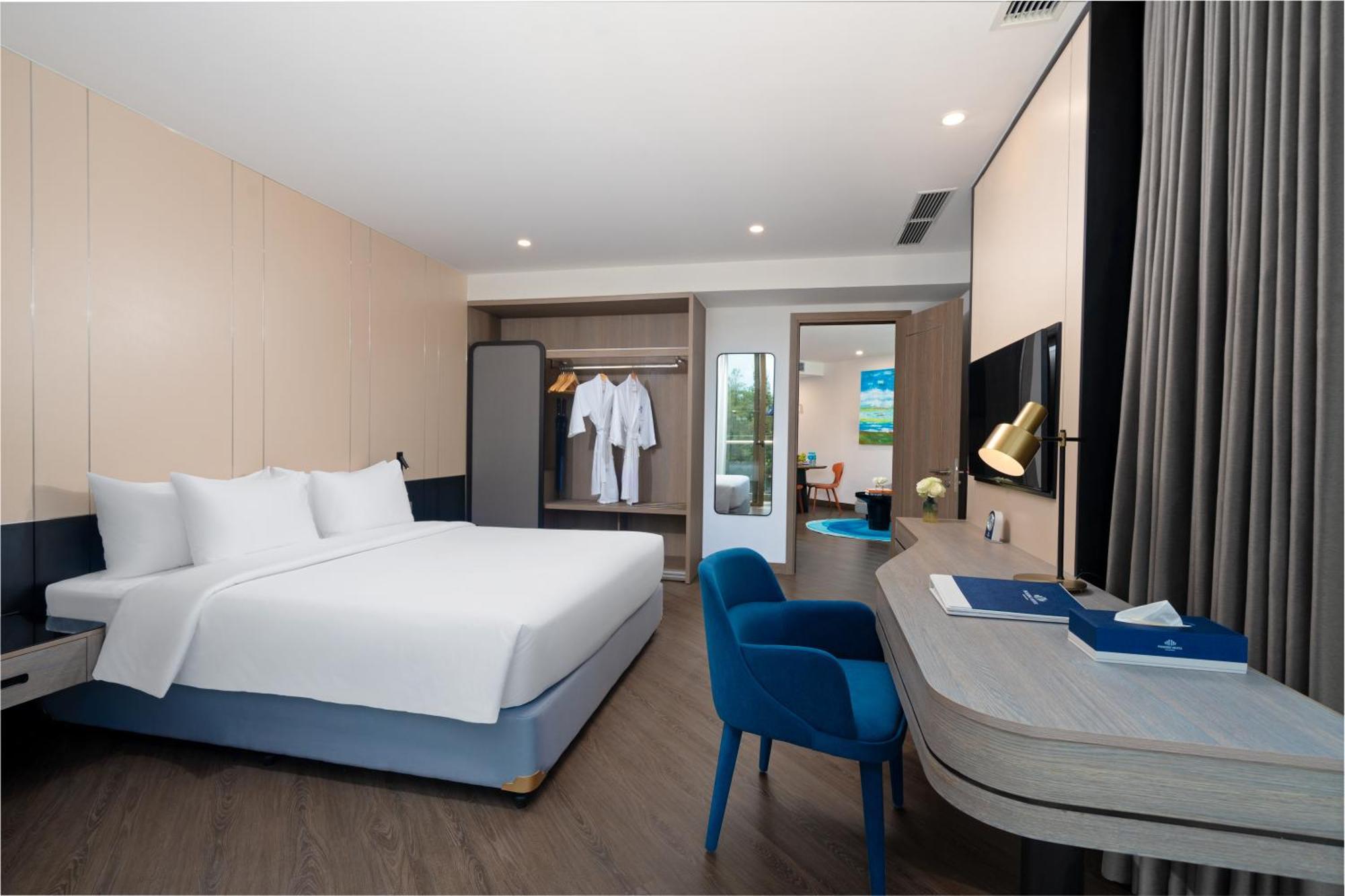 Poseido Hotel Quang Binh ด่งเฮ้ย ภายนอก รูปภาพ