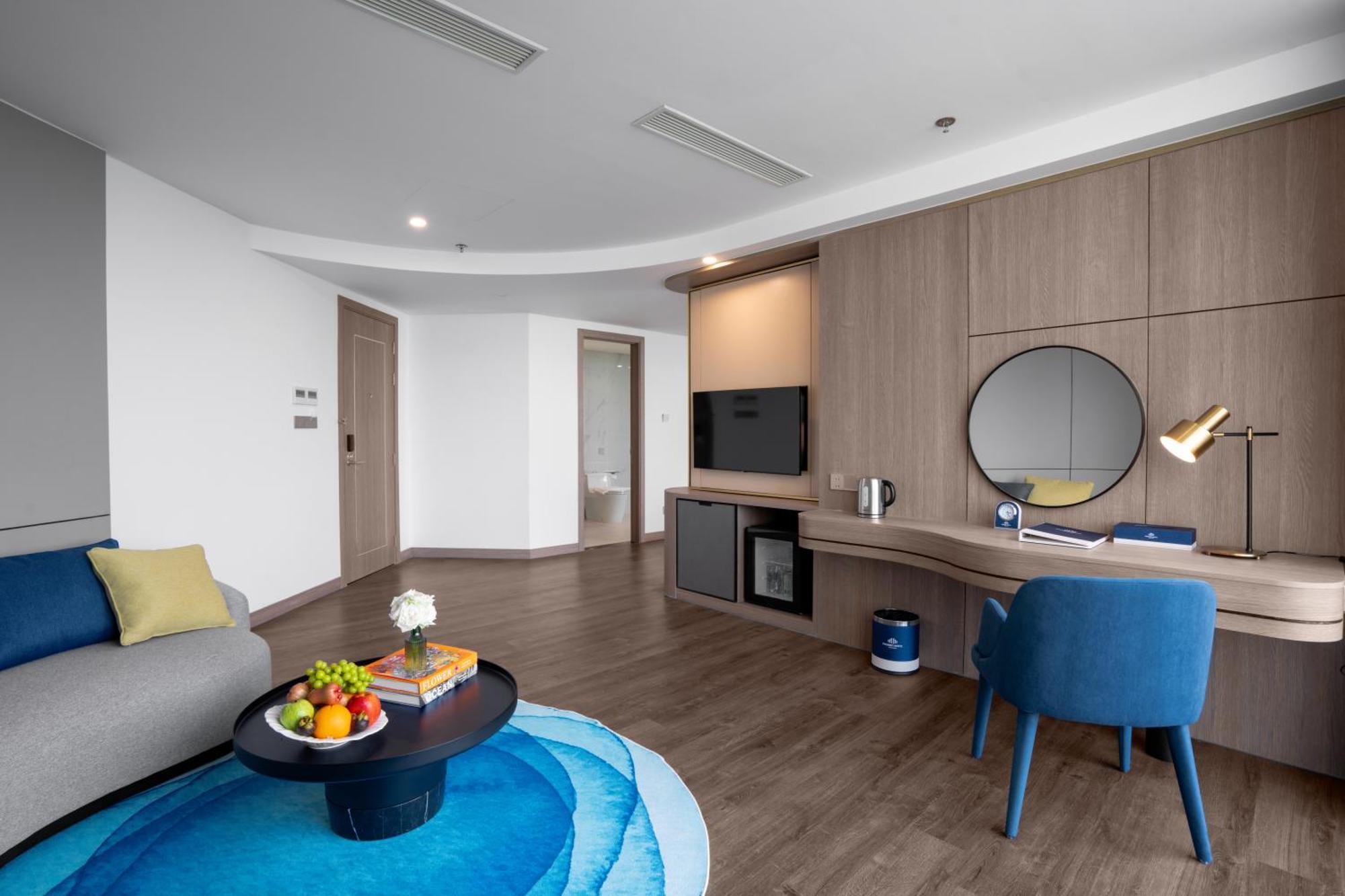 Poseido Hotel Quang Binh ด่งเฮ้ย ภายนอก รูปภาพ