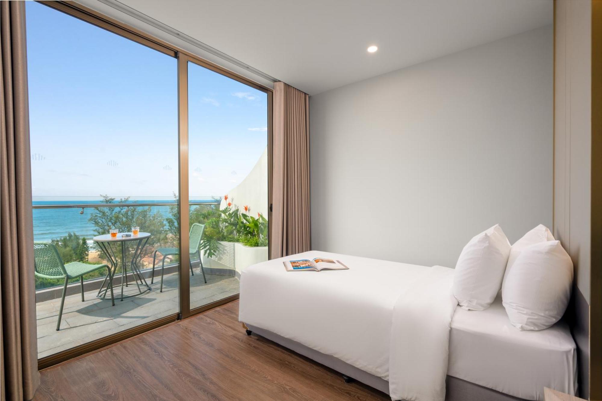 Poseido Hotel Quang Binh ด่งเฮ้ย ภายนอก รูปภาพ