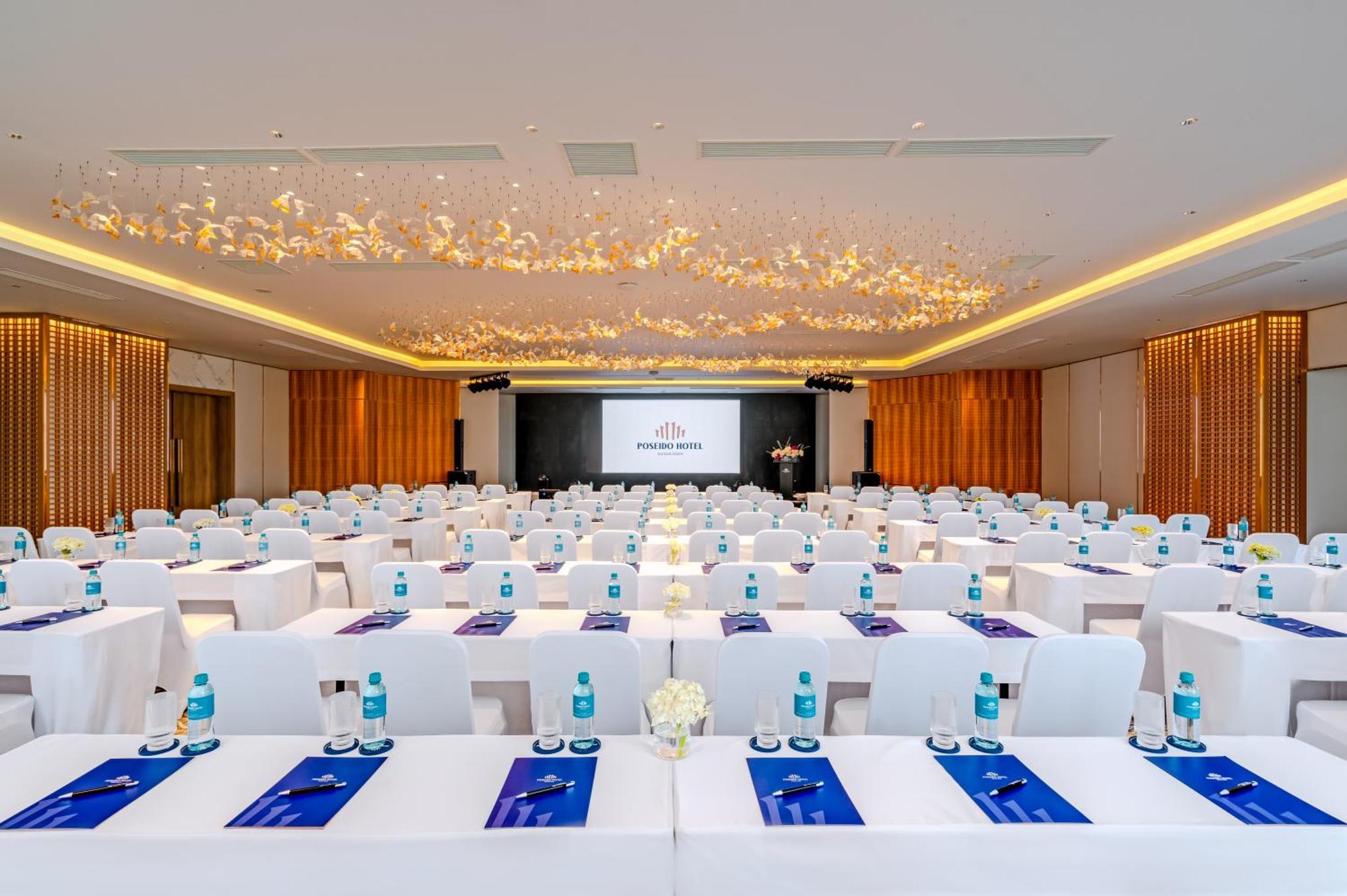 Poseido Hotel Quang Binh ด่งเฮ้ย ภายนอก รูปภาพ