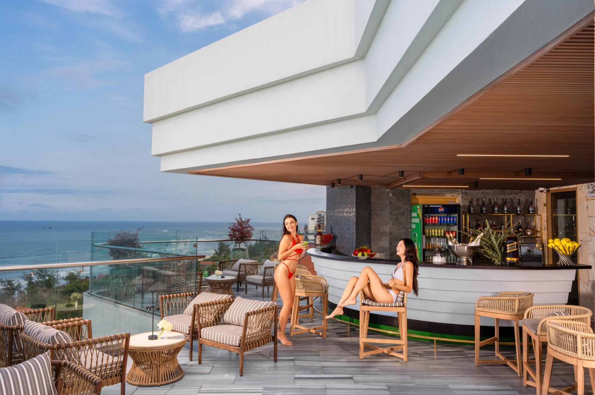Poseido Hotel Quang Binh ด่งเฮ้ย ภายนอก รูปภาพ