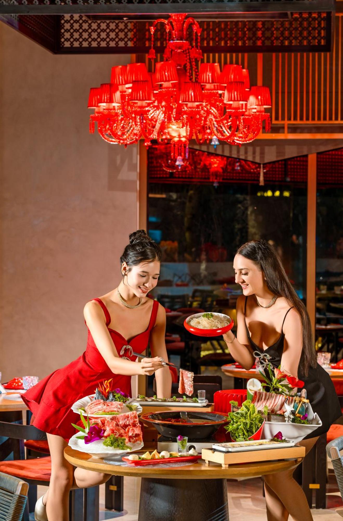 Poseido Hotel Quang Binh ด่งเฮ้ย ภายนอก รูปภาพ